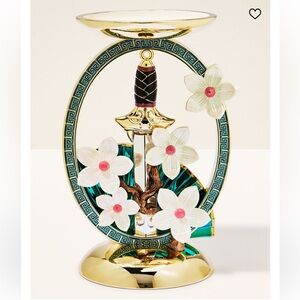 NEW 2026 ELEGANT FLORAL MULAN 3 WICK CANDLE PEDESTAL ⭐️⭐️⭐️